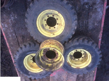 Komplektne ratas JOHN DEERE