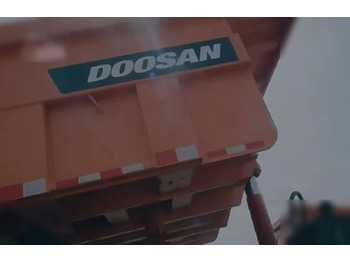 Uus Kastiga kallur/ Kiviveoauto 2022 DOOSAN DT90B: pilt 3