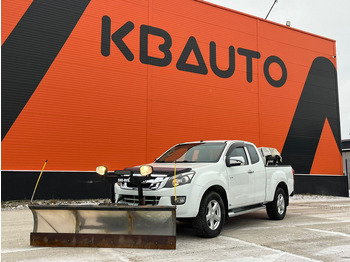 Pikap ISUZU