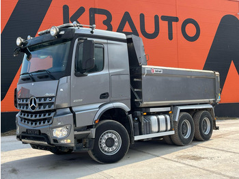 Kallurauto MERCEDES-BENZ Arocs 2658