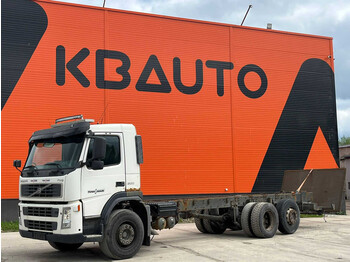 Kabiinišassiiga veoauto VOLVO FM9 300