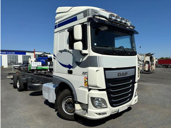 Kabiinišassiiga veoauto DAF XF