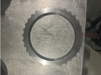 Uus Käigukast Volvo Pressure plate, PT1560, 1860, 1660, 1562, 1862, 1760,1761, 1761A, 1563, 1863, 1509, 2519, 2529,: pilt 2