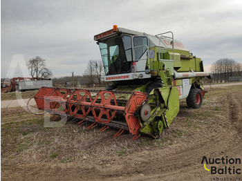 Kombain CLAAS Dominator 108