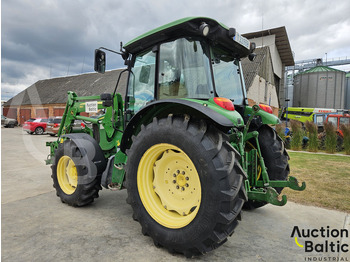 Traktor John Deere 5100 R: pilt 4