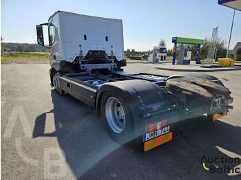 Sadulveok Mercedes-Benz Actros: pilt 4 Sadulveok Mercedes-Benz Actros: pilt 4