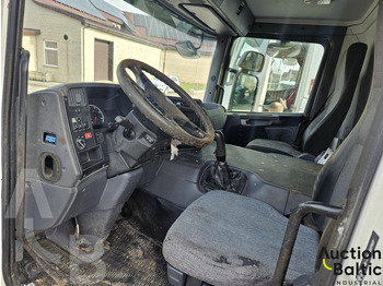 Tsisternauto transporditavad ained piim Scania P 230: pilt 5