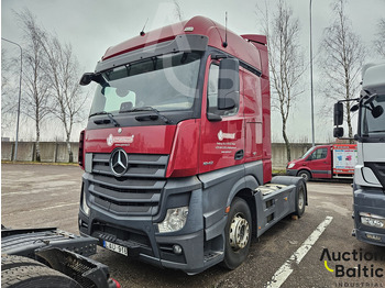 Sadulveok MERCEDES-BENZ Actros 1842