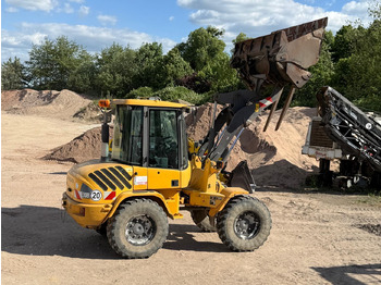 Rataslaadur VOLVO L30B