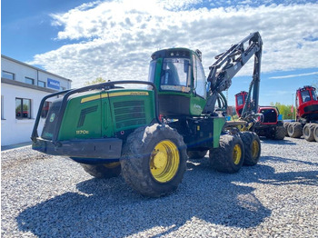 Metsakoristaja John Deere 1170 E: pilt 3