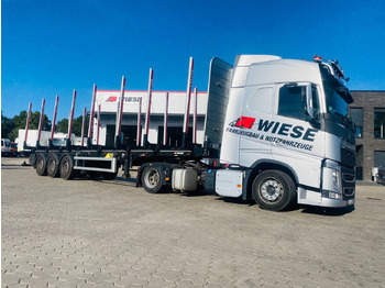 Metsaveo poolhaagis PAVIC