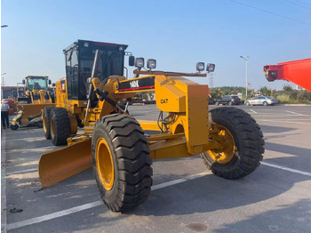 Teehöövel CATERPILLAR 140K