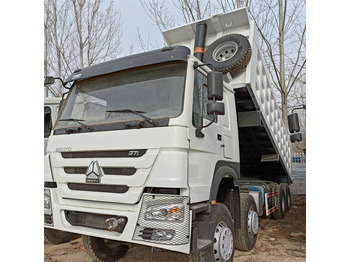 Kallurauto SINOTRUK HOWO