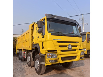 Kallurauto SINOTRUK HOWO