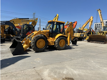 Ekskavaator-laadur JCB 4CX