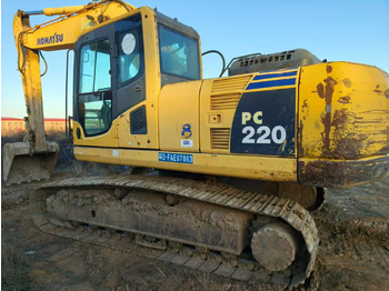 Lintekskavaator KOMATSU PC220-8