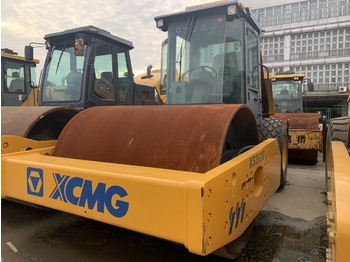 Rullija XCMG XS263S