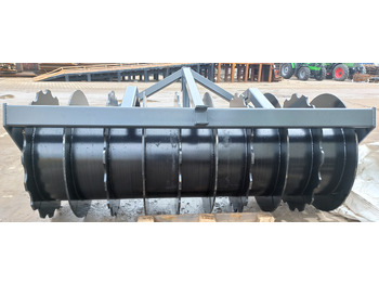 Põllurull METAL-TECHNIK Wał pryzmowy: pilt 5 Põllurull METAL-TECHNIK Wał pryzmowy: pilt 5