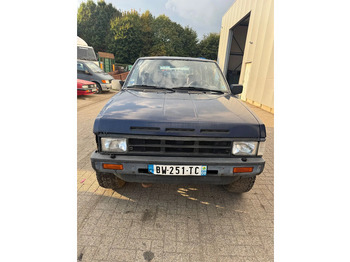 Auto Nissan Terrano **4X4-DIESEL-LONG CHASSIS**: pilt 2 Auto Nissan Terrano **4X4-DIESEL-LONG CHASSIS**: pilt 2