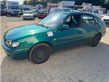Sedaan TOYOTA