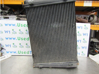 Radiaator VOLVO FL10