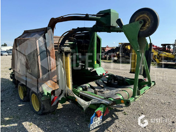 Heinapress, ümmargune John Deere 744: pilt 3