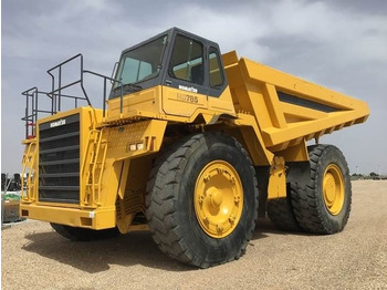 Kastiga kallur/ Kiviveoauto KOMATSU HD785