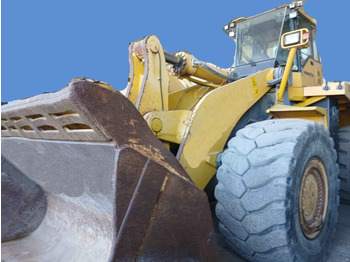 Laadur KOMATSU WA600