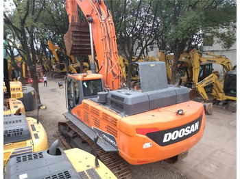 Lintekskavaator DOOSAN DX530LC-5