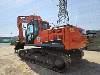 Lintekskavaator Doosan DX225: pilt 3