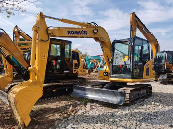 Lintekskavaator KOMATSU PC70-8