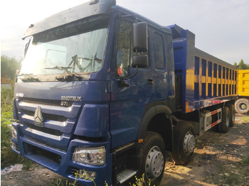 Kallurauto SINOTRUK HOWO