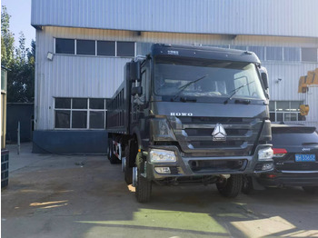 Kallurauto SINOTRUK HOWO