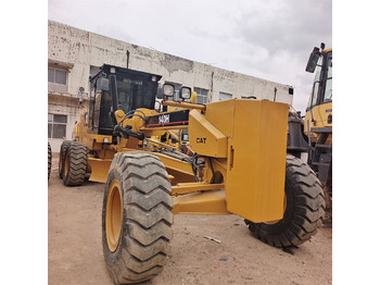 Teehöövel CATERPILLAR 140H