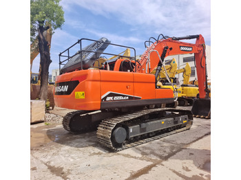 Lintekskavaator DOOSAN DX225LCA