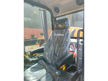 Uus Miniekskavaator LIUGONG 9075FG4 BRAND NEW 7.5 TON DIGGER: pilt 4