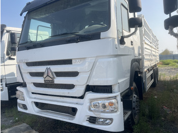 Kallurauto SINOTRUK HOWO