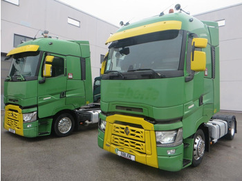 Sadulveok RENAULT T 520