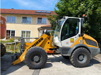 Rataslaadur LIEBHERR L 506