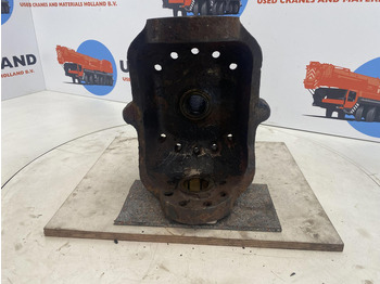 Käändtelg - Kraana Liebherr LTM 1025 Steering knuckle 16 holes axle 1: pilt 5