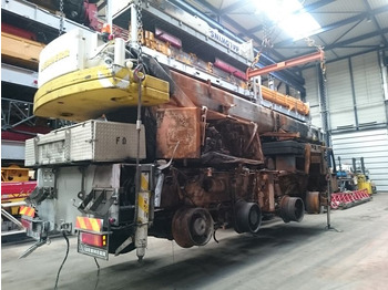 Autokraana LIEBHERR LTM 1060/2