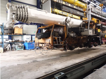 Maastikukraana LIEBHERR LTM 1070-4.2