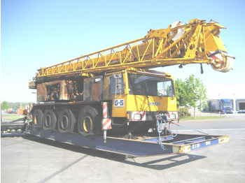 Autokraana LIEBHERR LTM 1070