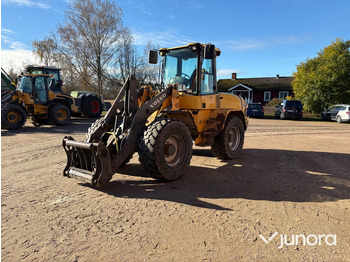 Rataslaadur VOLVO L45B