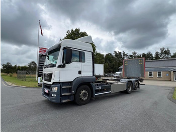 Konteinerveduk/ Tõstukiga veoauto MAN TGS 26.500