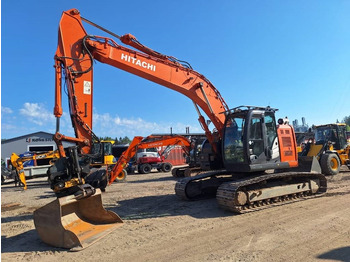 Lintekskavaator Hitachi ZX225USLC-5: pilt 3 Lintekskavaator Hitachi ZX225USLC-5: pilt 3