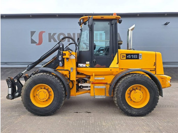 Rataslaadur JCB