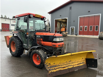 Munitsipaaltraktor Kubota L 3600 AURA JA HIEKOTIN: pilt 5