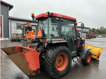 Munitsipaaltraktor Kubota L 3600 AURA JA HIEKOTIN: pilt 4