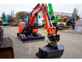 Miniekskavaator Kubota U56-5 VALMIIKSI VARUSTELTU: pilt 5